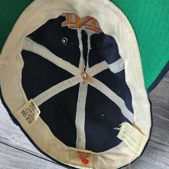 Vintage New Era Notre Dame Fighting Irish Pro Model 30% Wool Cap Fitted 7 1/8 - Picture 10 of 12
